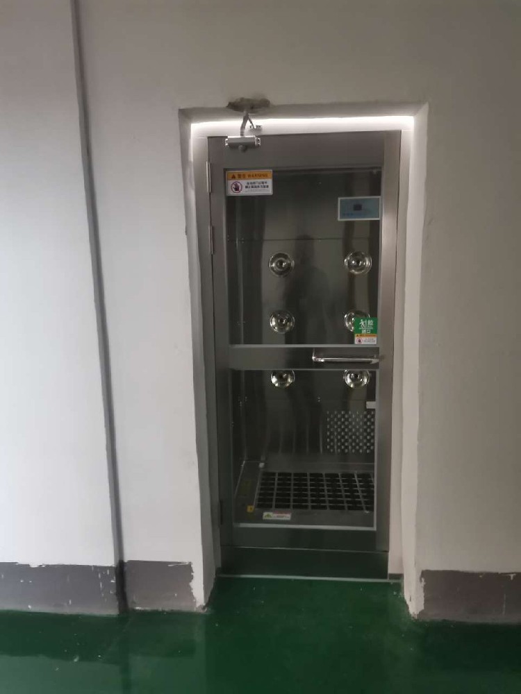上海伯淋凈化科技有限公司風淋室型號有哪些？